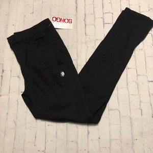 Womens black pants 3 ankle biter zippers Bongo